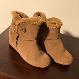 Skechers Boots Women Size US 9.5 EU 39.5 Brown Fur Fall Winter Snow